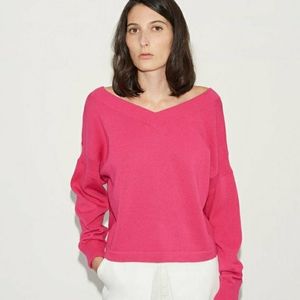 AALTO Wide V-Neck Pink Sweater